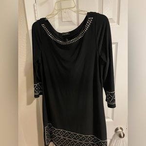White House/ Black Market dress M